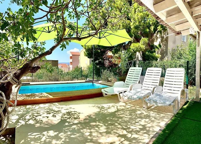 Apartment Ana Sea View