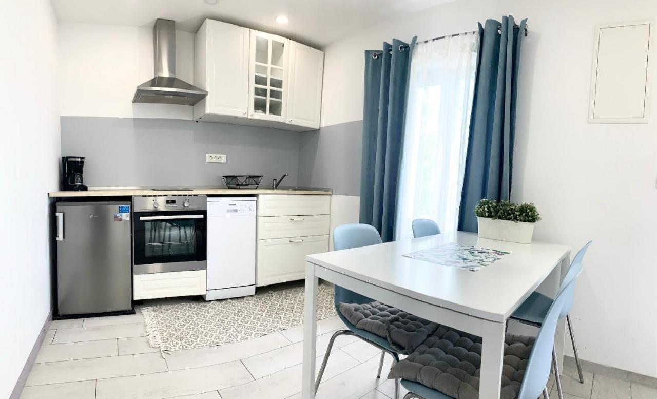 Apartment Ana Sea View